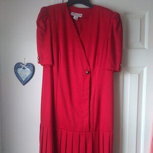Chelsea LTD Red Dress